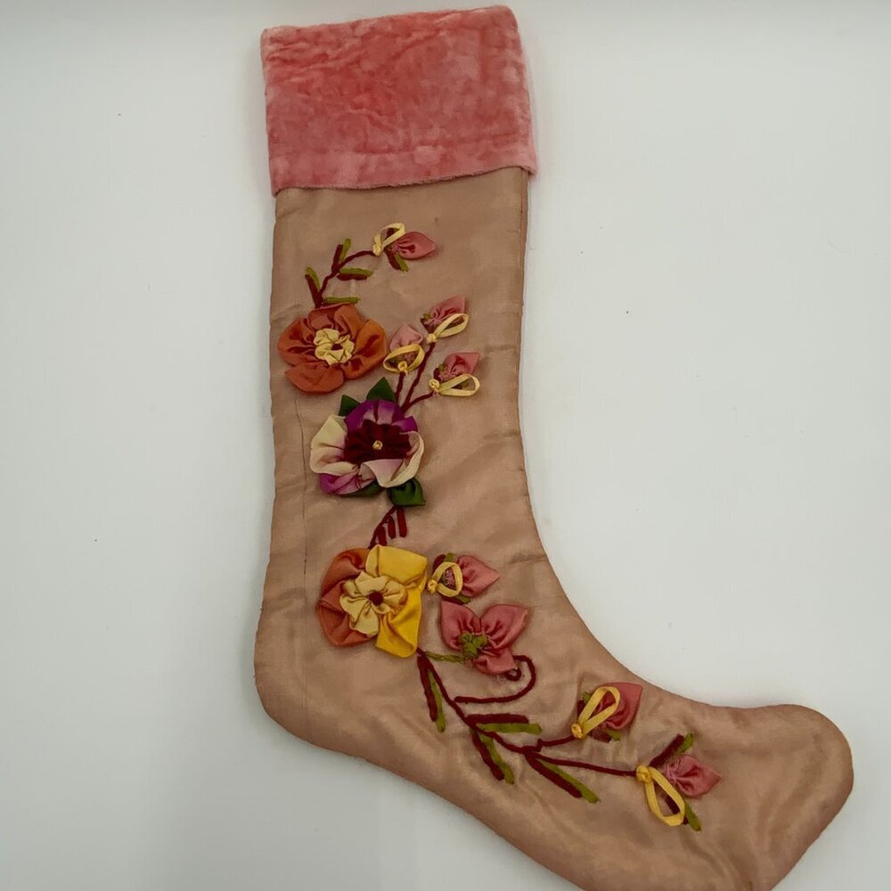 TWO'S COMPANY PINK FLORAL VICTORIAN STYLE REGENCY CHRISTMAS STOCKING
